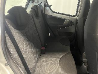 Toyota Aygo Aygo (B10) Hatchback 1.0 12V VVT-i (1KR-FE) [50kW]  (07-2005/05-2014) picture 20