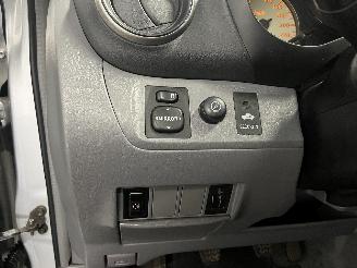 Toyota Rav-4 RAV4 (A2) Terreinwagen 1.8 16V VVT-i 4x2 (1ZZFE) [92kW]  (08-2000/11-2=
005) picture 28