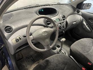 Toyota Yaris Yaris (P1) Hatchback 1.3 16V VVT-i (2SZFE) [64kW]  (04-2002/09-2005) picture 24