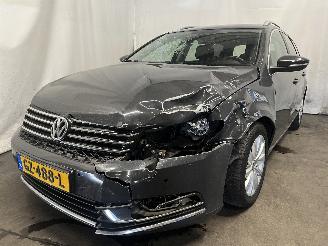 skadebil auto Volkswagen Passat Passat Variant (365) Combi 1.4 TSI 16V (CAXA(Euro 5)) [90kW]  (08-2010=
/12-2014) 2011/6