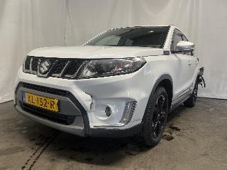 Unfallwagen Suzuki Vitara Vitara (LY/MY) SUV 1.4 S Turbo 16V (K14C) [103kW]  (09-2015/...) 2016/10