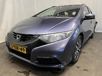 Vaurioauto  passenger cars Honda Civic Civic Tourer (FK) Combi 1.6 i-DTEC Advanced 16V (N16A1) [88kW]  (01-20=
14/...) 2014/6