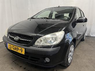 Vaurioauto  passenger cars Hyundai Getz Getz Hatchback 1.4i 16V (G4EEG) [71kW]  (08-2005/12-2010) 2008/6