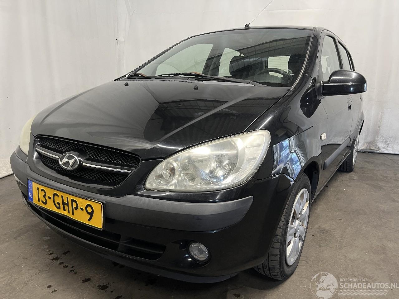 Hyundai Getz Getz Hatchback 1.4i 16V (G4EEG) [71kW]  (08-2005/12-2010)