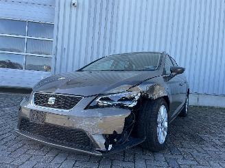 Voiture accidenté Seat Leon Leon ST (5FF) Combi 5-drs 1.4 TSI ACT 16V (CZEA) [110kW]  (05-2014/08-=
2020) 2015/9