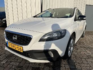 Avarii autoturisme Volvo V-40 V40 Cross Country (MZ) Hatchback 5-drs 1.6 D2 (D4162T) [84kW]  (10-201=
2/12-2016) 2013/5
