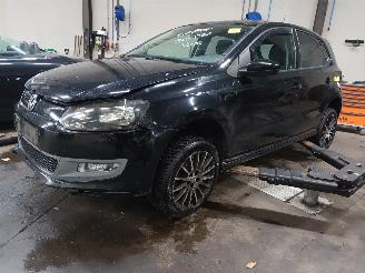 Purkuautot passenger cars Volkswagen Polo Polo V (6R) Hatchback 1.2 TDI 12V BlueMotion (CFWA(Euro 5)) [55kW]  (1=
0-2009/05-2014) 2010/5