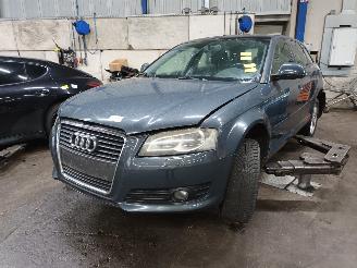 Auto da rottamare Audi A3 A3 Sportback (8PA) Hatchback 5-drs 1.6 (BSE) [75kW]  (09-2004/03-2013)= 2008/11