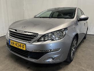 krockskadad bil auto Peugeot 308 308 SW (L4/L9/LC/LJ/LR) Combi 5-drs 1.6 BlueHDi 120 (DV6FC(BHZ)) [88kW=
]  (03-2014/12-2021) 2015/12