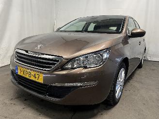 škoda osobní automobily Peugeot 308 308 (L3/L8/LB/LH/LP) Hatchback 5-drs 1.2 12V e-THP PureTech 130 (EB2DT=
S(HNY)) [96kW]  (11-2013/06-2021) 2014/10