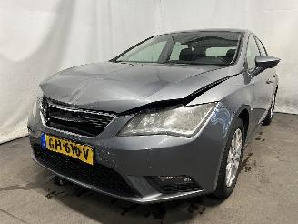 krockskadad bil auto Seat Leon Leon (5FB) Hatchback 5-drs 1.2 TSI Ecomotive 16V (CJZA) [77kW]  (01-20=
13/03-2014) 2013/6