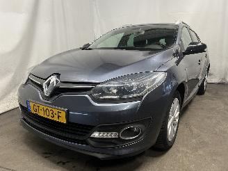 Schadeauto Renault Mégane Megane III Grandtour (KZ) Combi 5-drs 1.2 16V TCE 115 (H5F-400(H5F-A4)=
) [85kW]  (03-2012/02-2016) 2015/6
