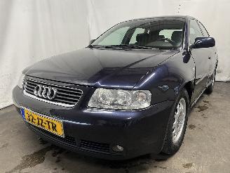 Damaged car Audi A3 A3 (8L1) Hatchback 1.6 (BFQ) [75kW]  (08-2000/05-2003) 2002/10