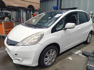 Vrakbiler auto Honda Jazz Jazz (GE6/GE8/GG/GP) Hatchback 1.3 VTEC 16V Hybrid (LDA3(Euro 5)) [75k=
W]  (04-2011/12-2015) 2012/7
