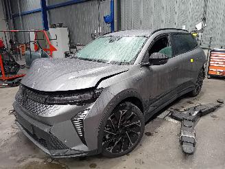 Salvage car Renault Scenic Scenic E-Tech Electric (RCB) SUV EV87 (6AM-40) [160kW]  (11-2023/...) 2025/6