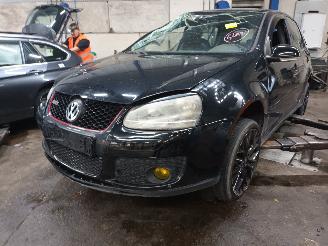 Salvage car Volkswagen Golf Golf V (1K1) Hatchback 2.0 GTI 16V (BWA) [147kW]  (10-2004/02-2009) 2008/1