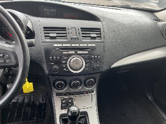 Mazda 3 3 Sport (BL14/BLA4/BLB4) Hatchback 1.6i MZR 16V (Z682) [77kW]  (12-200=
8/09-2014) picture 18