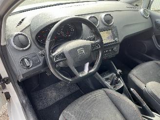 Seat Ibiza Ibiza ST (6J8) Combi 1.4 TDI 12V (CUSB) [66kW]  (05-2015/07-2016) picture 16