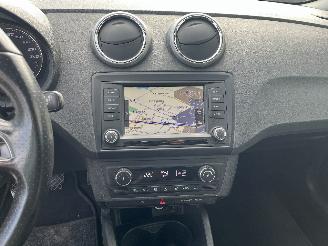 Seat Ibiza Ibiza ST (6J8) Combi 1.4 TDI 12V (CUSB) [66kW]  (05-2015/07-2016) picture 19