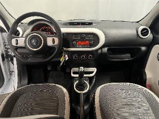 Renault Twingo Twingo III (AH) Hatchback 5-drs 1.0 SCe 70 12V (H4D-400(H4D-A4)) [52kW=
]  (09-2014/04-2019) picture 10