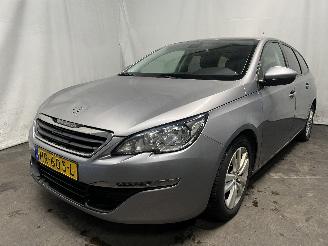 krockskadad bil auto Peugeot 308 308 SW (L4/L9/LC/LJ/LR) Combi 5-drs 1.6 BlueHDi 120 (DV6FC(BHZ)) [88kW=
]  (03-2014/12-2021) 2015/12