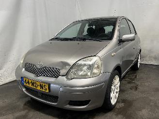 uszkodzony samochody osobowe Toyota Yaris Yaris (P1) Hatchback 1.0 16V VVT-i (1SZFE) [48kW]  (03-2003/09-2005) 2003/8