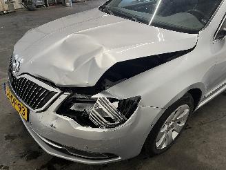 Skoda Superb Superb (3TAA) Hatchback 1.4 TSI 16V (CAXC) [92kW]  (07-2008/05-2015) picture 9