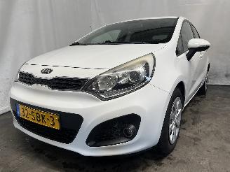 uszkodzony samochody osobowe Kia Rio Rio III (UB) Hatchback 1.2 CVVT 16V (G4LA5) [63kW]  (09-2011/12-2017) 2011/9