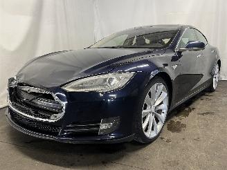 skadebil auto Tesla Model S Model S Liftback 85 (L1S) [270kW]  (09-2012/02-2016) 2013/11