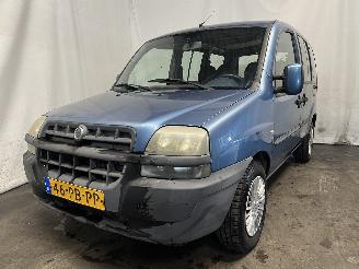 Damaged car Fiat Doblo Doblo (223A/119) MPV 1.6 16V (182.B.6000(Euro 3)) [76kW]  (10-2001/09-=
2005) 2004/4