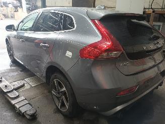 Volvo V-40 V40 (MV) Hatchback 5-drs 2.0 D2 16V (D4204T8(Euro 6b)) [88kW]  (02-201=
5/08-2019) picture 4