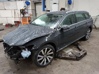 Uttjänta bilar auto Volkswagen Passat Passat Variant (3G5) Combi 1.4 GTE 16V (DGEB) [160kW]  (06-2015/03-202=
4) 2015/12
