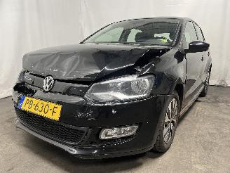 Vaurioauto  passenger cars Volkswagen Polo Polo V (6R) Hatchback 1.0 TSI 12V BlueMotion (CHZB(Euro 6)) [70kW]  (1=
1-2014/10-2017) 2017/5