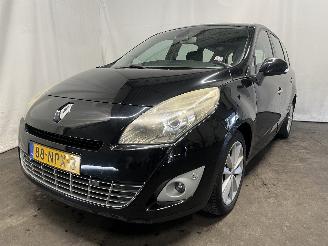 Voiture accidenté Renault Scenic Grand Scénic III (JZ) MPV 1.4 16V TCe 130 (H4J-700(H4J-A7)) [96kW]  =
(02-2009/12-2016) 2010/10