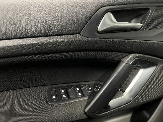 Peugeot 308 308 (L3/L8/LB/LH/LP) Hatchback 5-drs 1.6 16V THP (EP6CDT(5FA)) [92kW] =
 (09-2013/06-2021) picture 19