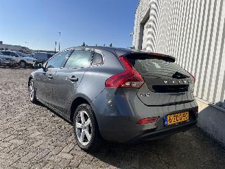 Volvo V-40 V40 (MV) Hatchback 5-drs 1.6 D2 (D4162T) [84kW]  (03-2012/12-2016) picture 5