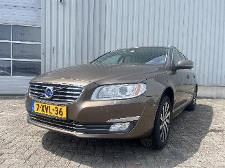 skadebil auto Volvo V-70 V70 (BW) Combi 2.0 D4 16V (D4204T5(Euro 6)) [133kW]  (10-2013/04-2016)= 2014/11