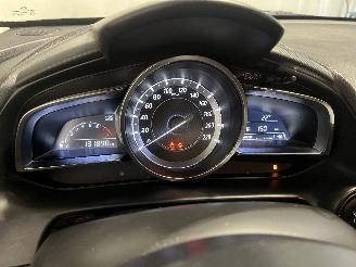 Mazda 2 2 (DJ/DL) Hatchback 1.5 SkyActiv-G 90 (P5Y8) [66kW]  (08-2014/11-2017)= picture 17