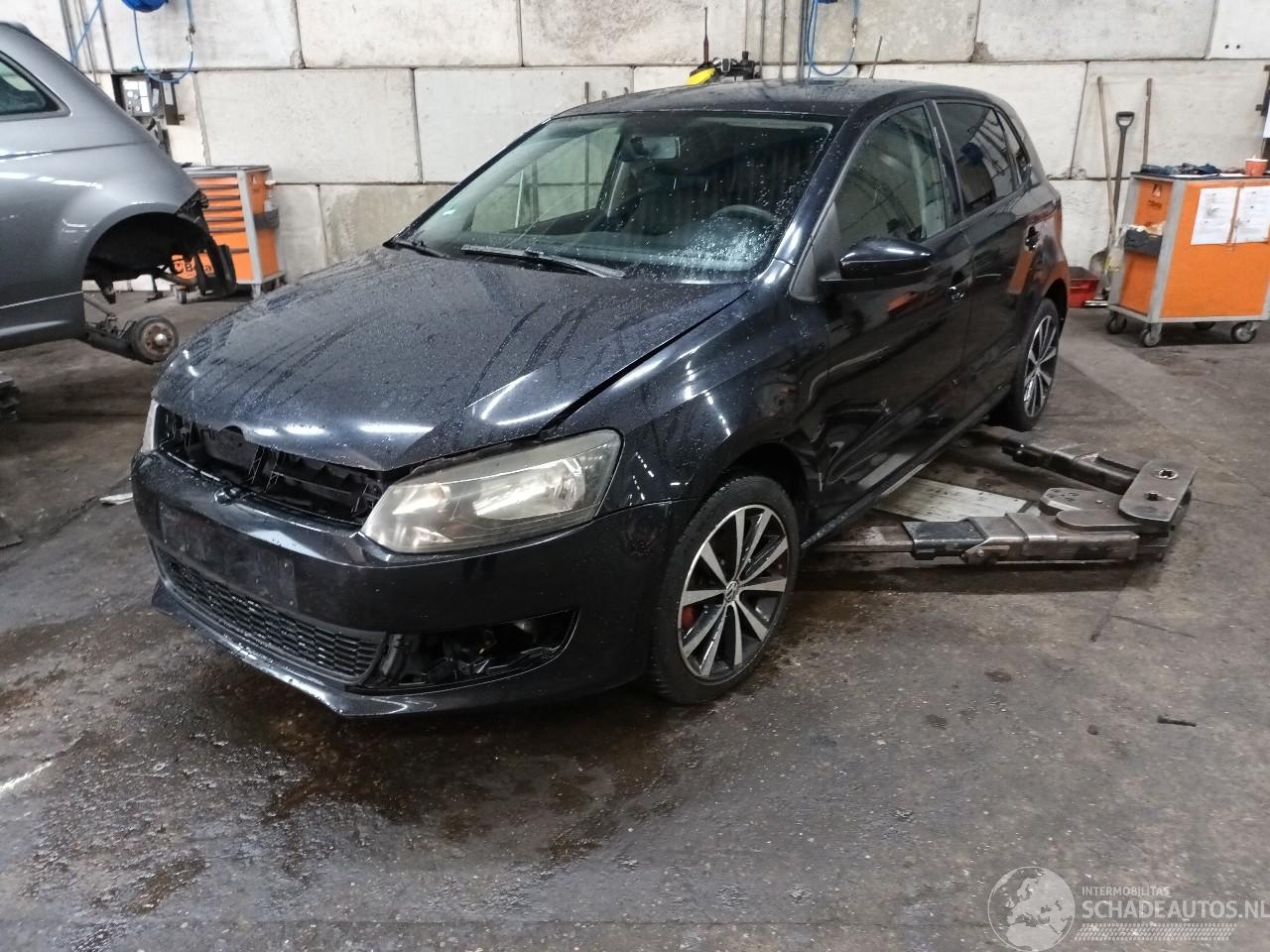 Volkswagen Polo Polo V (6R) Hatchback 1.2 12V (CGPB(Euro 5)) [44kW]  (06-2009/05-2014)=