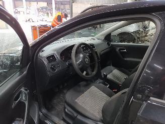 Volkswagen Polo Polo V (6R) Hatchback 1.2 12V (CGPB(Euro 5)) [44kW]  (06-2009/05-2014)= picture 5