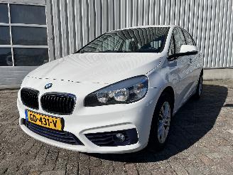 škoda osobní automobily BMW 2-serie 2 serie Active Tourer (F45) MPV 218i 1.5 TwinPower Turbo 12V (B38-A15A=
) [100kW]  (07-2014/10-2021) 2015/4