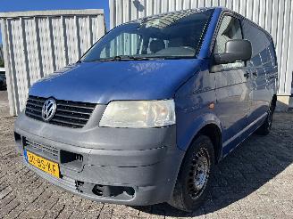 Vrakbiler auto Volkswagen Transporter Transporter T5 Van 1.9 TDi (AXC) [63kW]  (04-2003/11-2009) 2005/3