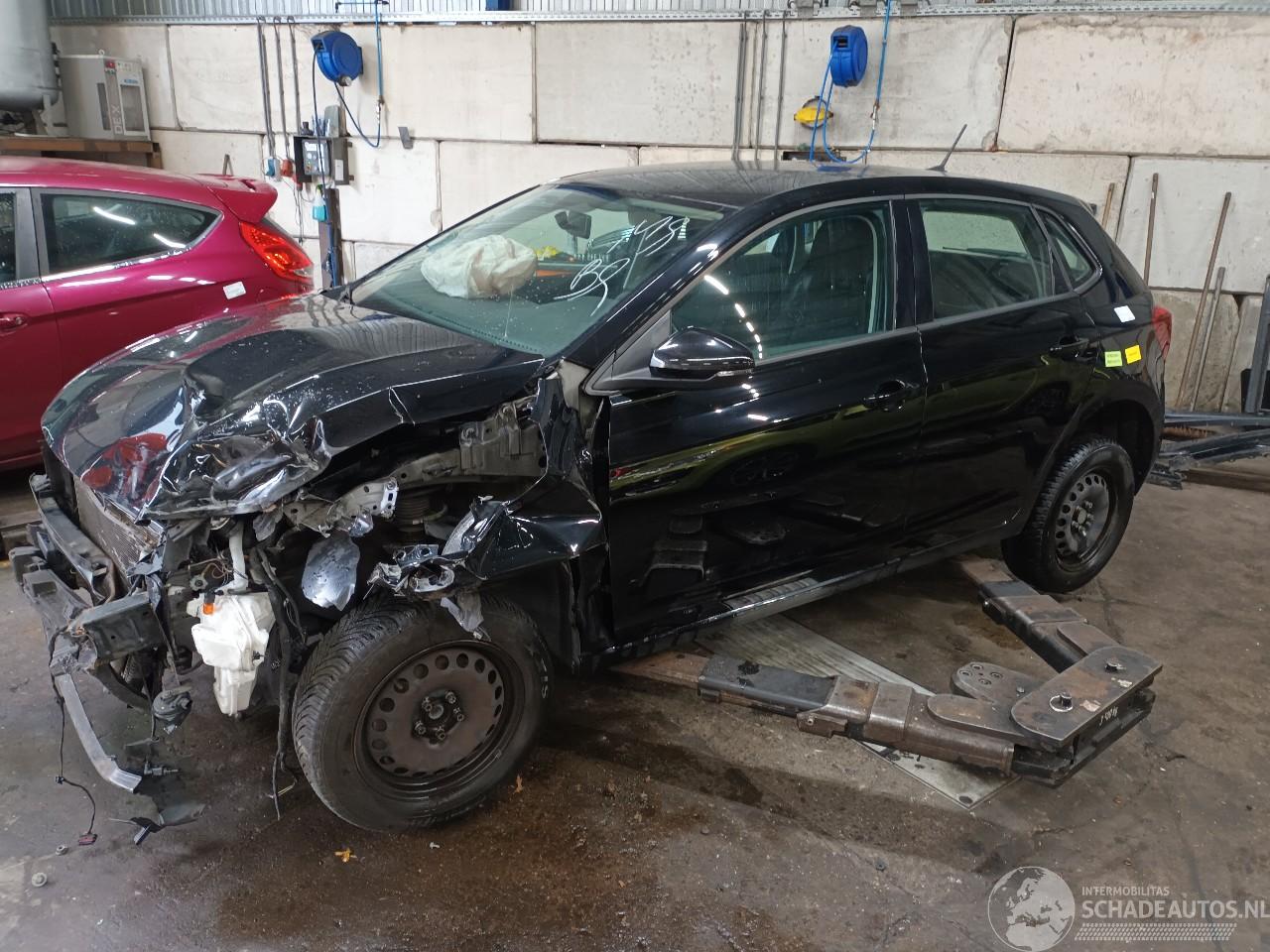 Volkswagen Polo Polo VI (AW1) Hatchback 5-drs 1.6 TDI 16V 95 (DGTD) [70kW]  (11-2017/0=
2-2021)