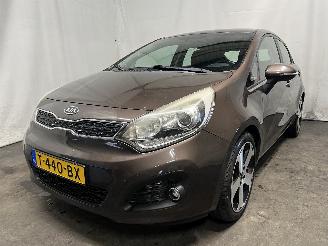 krockskadad bil auto Kia Rio Rio III (UB) Hatchback 1.2 CVVT 16V (G4LA5) [63kW]  (09-2011/12-2017) 2012/6