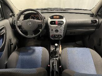Opel Combo Combo Tour (Corsa C) MPV 1.6 (Z16SE) [64kW]  (10-2001/09-2006) picture 11