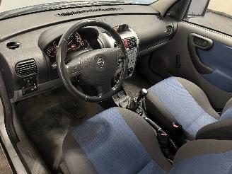 Opel Combo Combo Tour (Corsa C) MPV 1.6 (Z16SE) [64kW]  (10-2001/09-2006) picture 17