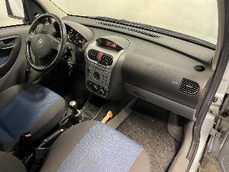 Opel Combo Combo Tour (Corsa C) MPV 1.6 (Z16SE) [64kW]  (10-2001/09-2006) picture 9