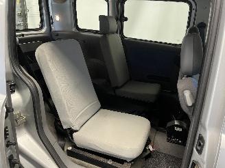 Opel Combo Combo Tour (Corsa C) MPV 1.6 (Z16SE) [64kW]  (10-2001/09-2006) picture 10