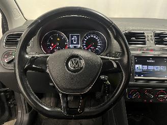 Volkswagen Polo Polo V (6R) Hatchback 1.4 TDI 12V 90 (CUSB(Euro 6)) [66kW]  (02-2014/1=
0-2017) picture 14
