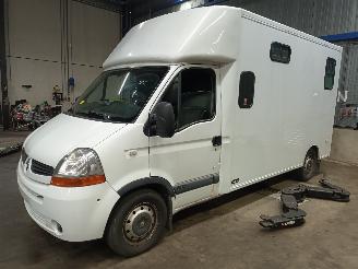 Vrakbiler auto Renault Master Master II (ED/HD/UD) Chassis-Cabine 2.5 dCi 150 FAP (G9U-632(MY)) [107=
kW]  (08-2006/04-2010) 2007/12